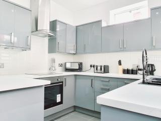 DYSA Bloomfield House - 9