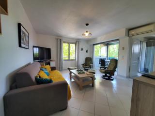 Port FREJUS 3 Pieces climatise 80m2 Proche de tout - Fréjus - 4