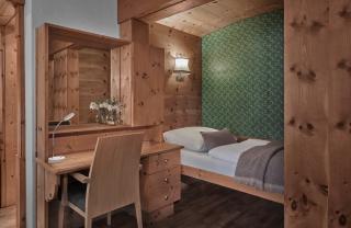 Hotel Goldener Greif - Kitzbühel - 3