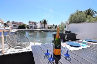 392- casa al canal con amarre y jacuzzi - Empuriabrava - 4