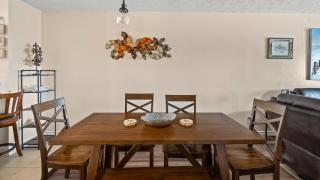 Pet friendly townhome with Gulf Views and Hot tub RIGHT across from beach and Schooners - Panama City Beach - 3