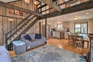 Pocono Lake Home with Fire Pit Walk to Ski Hill! - 5