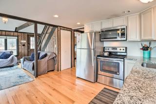 Pocono Lake Home with Fire Pit Walk to Ski Hill! - Pocono Lake - 1