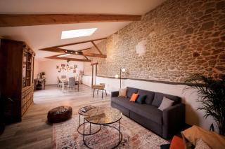 Proche PuyDuFou - Gite Maison La Roulière - Saint-Aubin-de-Baubigné - 0