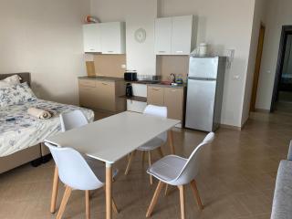 Sina's Panorama Apartments - Vlorë - 4