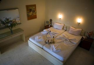 Hotel Haris on the beach - 8