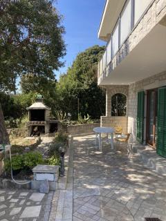 Lavender and Salt Holiday Home - Banjol - 1