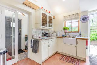 Victoria Cottage - 1