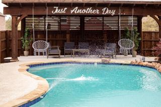 Pool house with hot tub and cinema - Corinth - 8