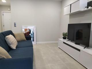 Amazing Green Tower 3 Castle flat with Balcony - 3