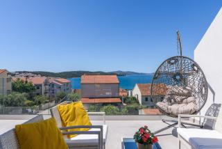 House with a sea view with private parking - Okrug Gornji - Trogir - 0