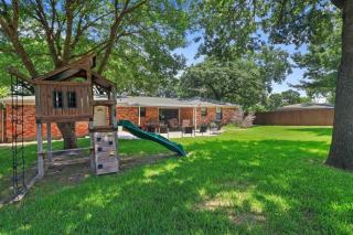 Texas Rival Home in Fort Worth - Keller, Globe Life, AT&T by HomeStayPros - 1