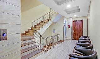 Treebo Sai Village Gold Souk - Sec 43 - Gurgaon - 4
