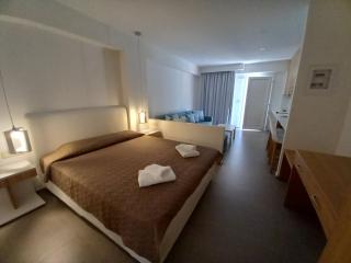 EMERALD Luxury Living - 4