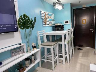 Studio Unit Right Across NAIA 3 - Manila - 7