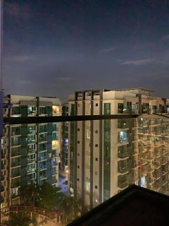 Studio Unit Right Across NAIA 3 - Manila - 3