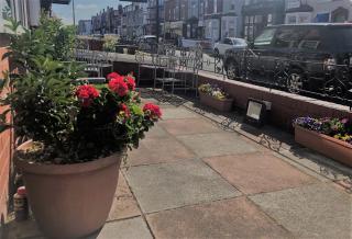 Ultimate Family Guest House - Blackpool - 9