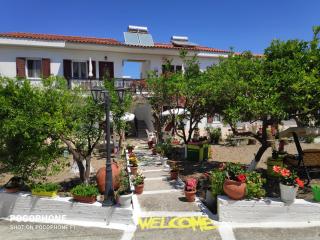 Katerina Apartments - Kokkari - 0