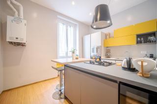 Bright apartment a few steps from via Garibaldi - 4