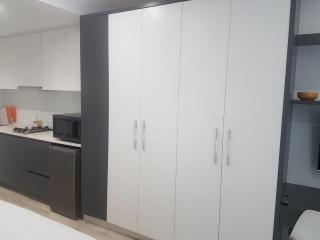 Hairbay Studio Units - 1