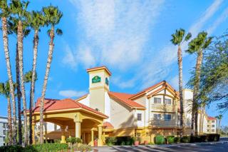 La Quinta by Wyndham Tucson Airport - Tucson - 0