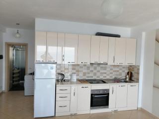 Bilal Golemi Sea View Apartment - Sarandë - 5