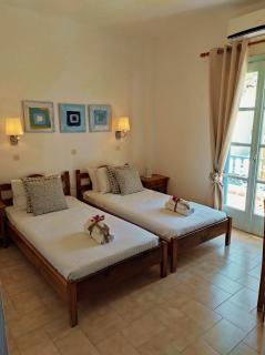 Villa Dioni - Kamari - 1