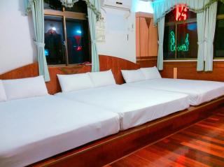 LIVIN Hotel - Jiaoxi - 5