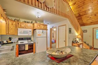 Fire Pit and Grill Whittlers Mountain Escape! - Murphy - 1