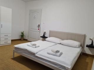 Hotel Garny Pleso - Velika Gorica - 6