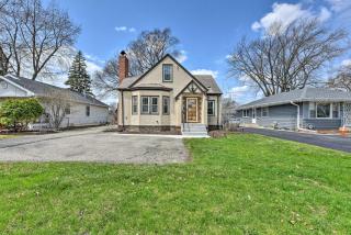 Minneapolis Retreat - 3 Mi to Mall of America - 8