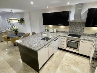 Fantastic new townhouse /Front Beach/2BEDR/2,5BATH - Estepona - 5