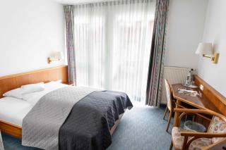Hotel Maselheimer Hof - 1