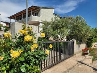 Spahiu Guesthouse - Ksamil - 0