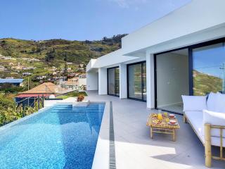 Noah - Private Sunset Hideaway by LovelyStay - Arco da Calheta - 0