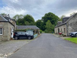 Charming Barn Conversion on Private Estate - Symington - 3