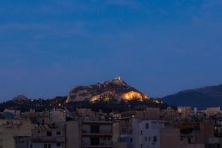 Acropol Studio Loft with amazing view & terrace - 3