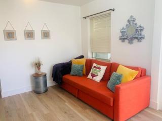 Modern Spanish Villa- Pool- By River-Tropical !!! - 2