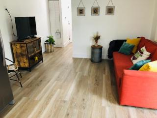 Modern Spanish Villa- Pool- By River-Tropical !!! - 1