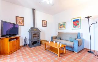 2 Bedroom Nice Apartment In Alcaucín - Alcaucín - 6