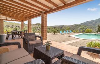 4 Bedroom Beautiful Home In Arenas - Arenas - 1