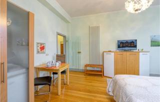 Amazing Apartment In Krakow Am See - Krakow am See - 7