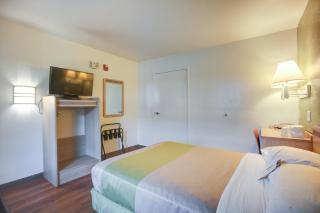 Motel 6-Elkton, MD - Elkton - 4