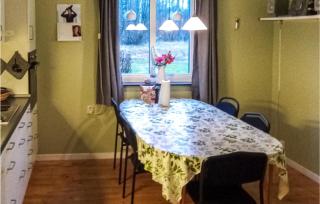 Beautiful Apartment In Hyltebruk - Hyltebruk - 9