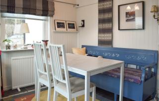 2 Bedroom Nice Home In Hagby - Hagby - 2