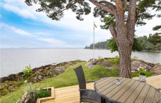 3 Bedroom Beautiful Home In Lidköping - Lidköping - 5