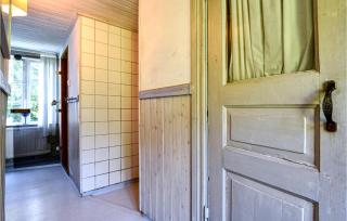 Amazing Home In Lidköping With Kitchen - Lidköping - 2