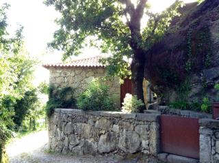 Casa Do Fragao by Gerês Casas - 9