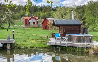 Beautiful Home In Strängnäs With Sauna - 4