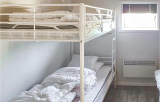 Cozy Home In Sysslebäck With Kitchen - 3